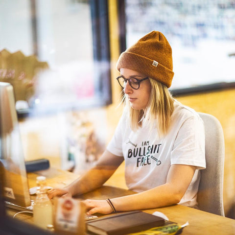 Tričko I AM BULLSHIT FREE